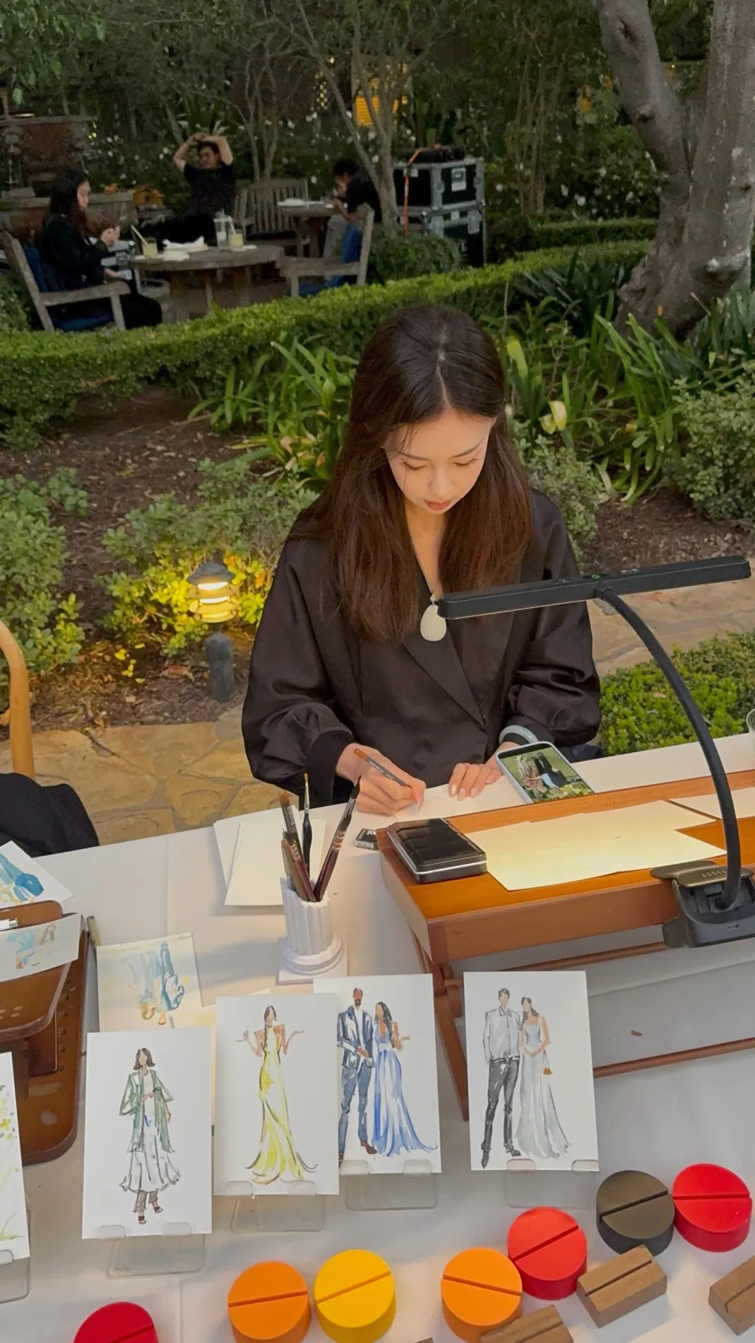 Hannah creating a live guest sketch